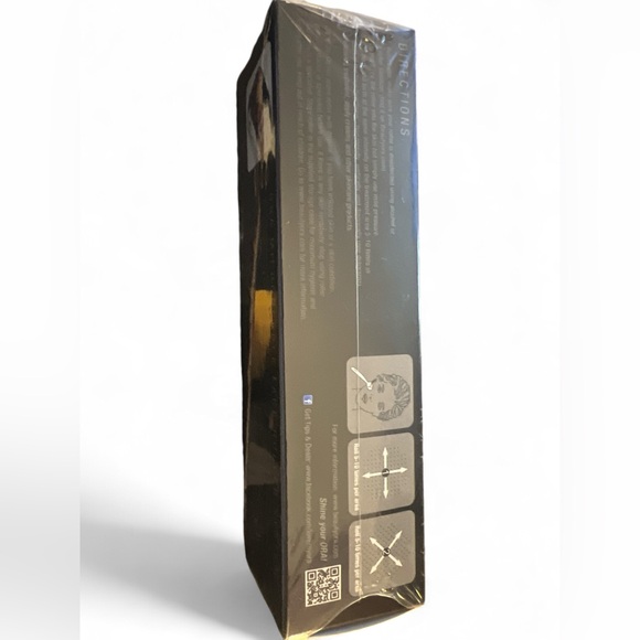 Beauty ORA Microneedle Face Roller
System .25mm NEW in Sealed Box - Picture 5 of 7